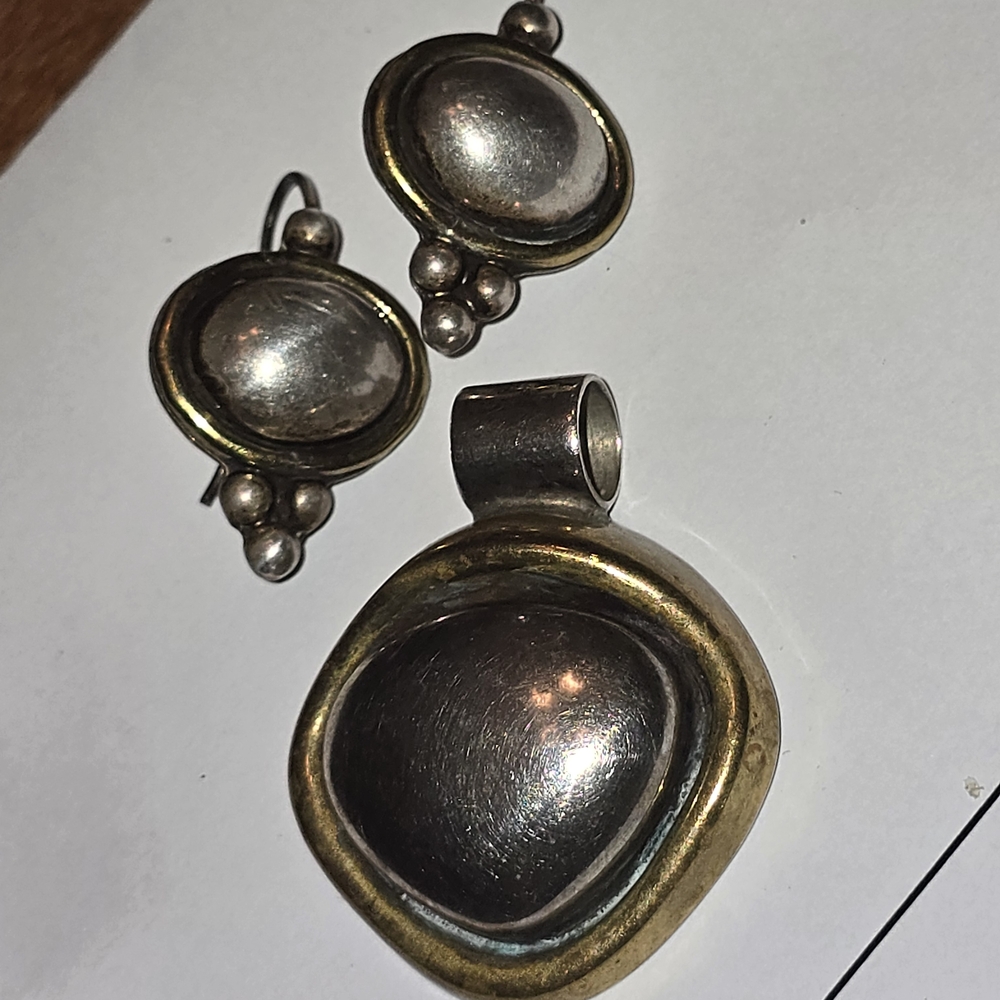 Taxco Silver and Gold Earrings - Picture 2 of 7